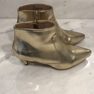 Jane the Shoe Kizzy Boot Gold vegan size 7.5